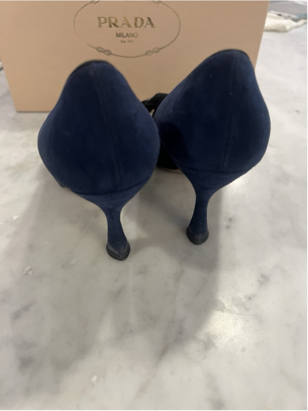 Prada Suede Beaded Bow Navy Blue Designer Heels Sz 39 (8.5/9) With Original Box - Picture 7 of 16